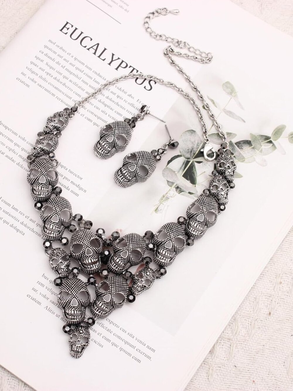Halloween Gothic Skull Skeleton Collar Statement Necklace Dangle Earring Costume - Picture 3 of 7